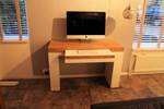Bureau meubels op maat - MAC meubel met lade voor toetsenbord.JPG