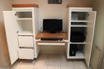 Bureau meubels op maat - Pc meubel op maat met inwendige lades en opbergruimte voor printer en desktop.JPG
